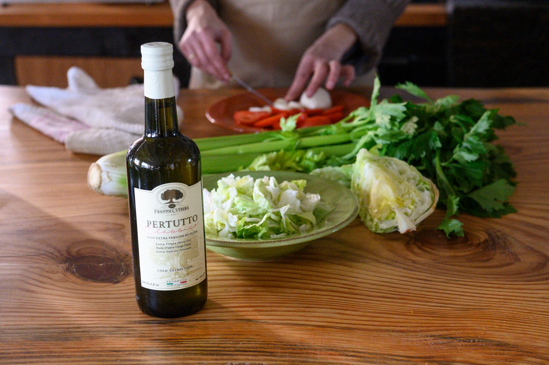 Olio-d-oliva-per-friggere-vantaggi-e-consigli FRANTOI CUTRERA