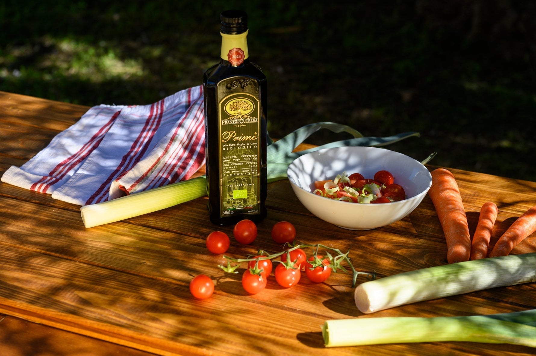 Olio EVO Nutraceutico: Perché l’Olio Biologico Frantoi Cutrera è un Superfood della Dieta Mediterranea