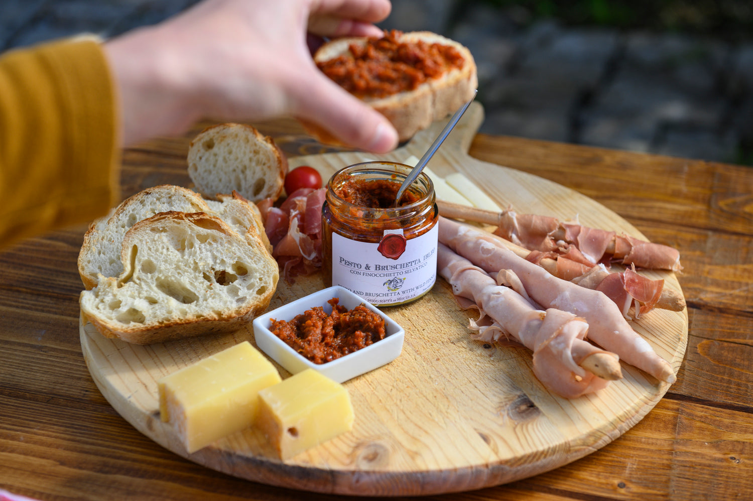Pesto & bruschetta ibleo – Segreti di Sicilia - FRANTOI CUTRERA